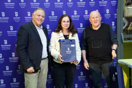 טקס לעובדות ולעובדים המציינים 25 שנים במוסד הטכניון